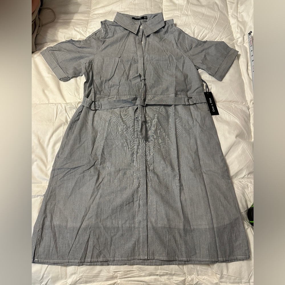 Doe & Rae Cold Shoulder Button Down Belted Midi Dress - NWT - Size M